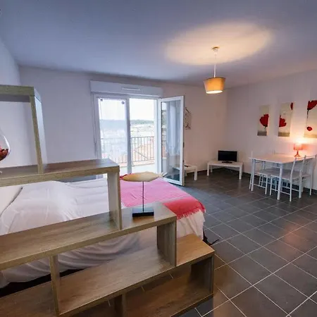 Belle Vue Hotel *